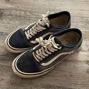 Vans navy & light blue ultracush skate shoes